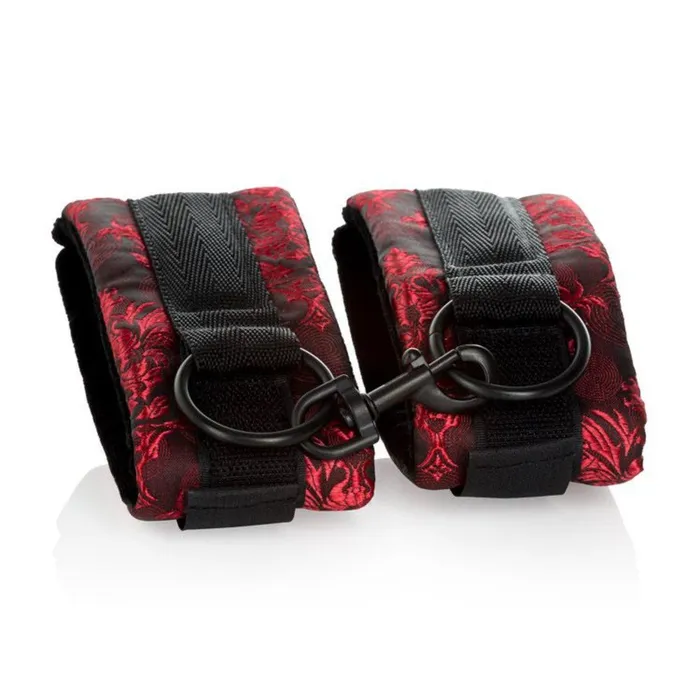 CALIFORNIA EXOTIC NOVELTIES Scandal Universal Cuffs Couples