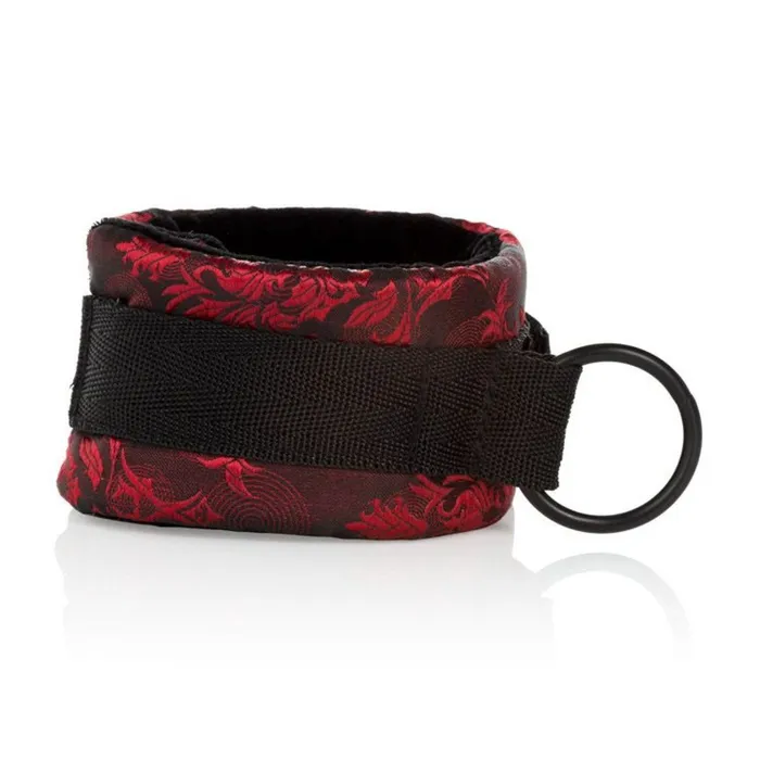 CALIFORNIA EXOTIC NOVELTIES Scandal Universal Cuffs Couples